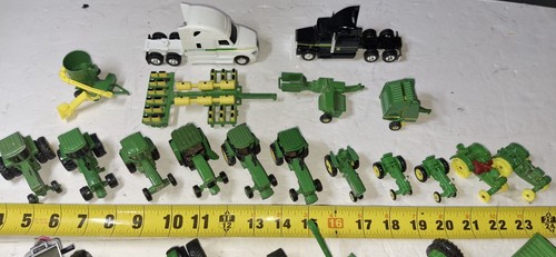 Ertl John Deere Tractors, Trailers And More Mostly Metal 1/64 Scale - Picture 6 of 13