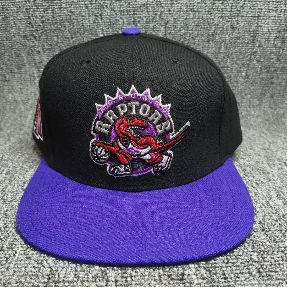 Mitchell & Ness Toronto Raptors NBA Throwback Snapback Hat Black Purple