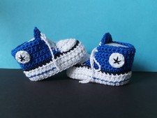 Neu !! Babychucks, Babyschuhe Chucks Geschenk gehäkelt gestrickt Farbwahl