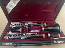 !! Excellent!!  Buffet Crampon E11 Clarinet Mint Condition, with accessories and documents