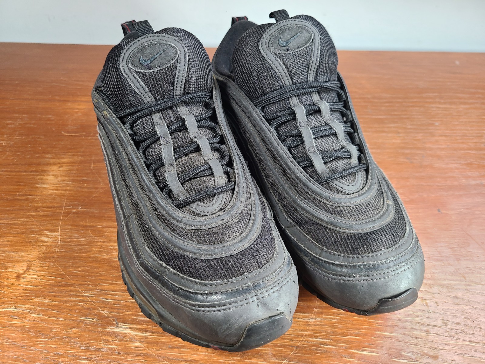 Nike Air Max 97 ‘Metallic Hematite Mens Size 11 Shoes Sneakers Black 921826-005
