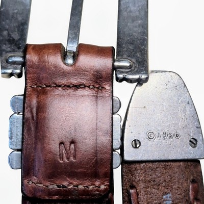 Vintage Southwest Style Silver Chunky Buckle Brown Leather Belt Size 28-32\
