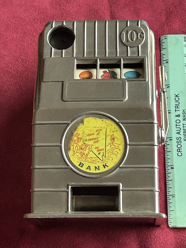 Vintage NEVADA Metal Jackpot Dime Slot Machine Bank Mechanical Coin 10 Cent