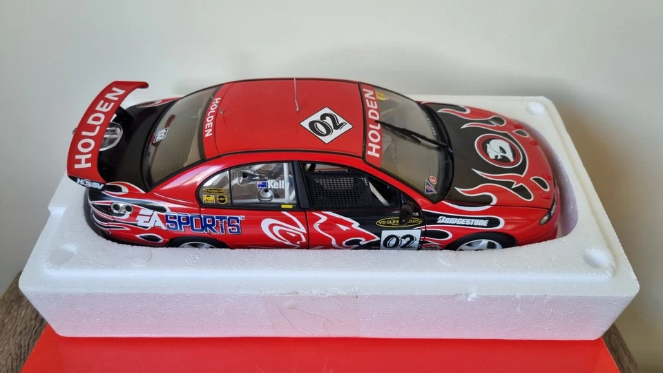 Holden Young Lions Rick Kelly 1:18 Diecast Supercar - image 2 of 2