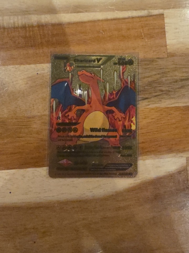 Nintendo Pokemon TCG Charizard Holo Rare English Standard Size Card