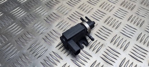 Volkswagen PASSAT B5.5 2002 Diesel 96kW Turbolader Druckwandler Magnetventil