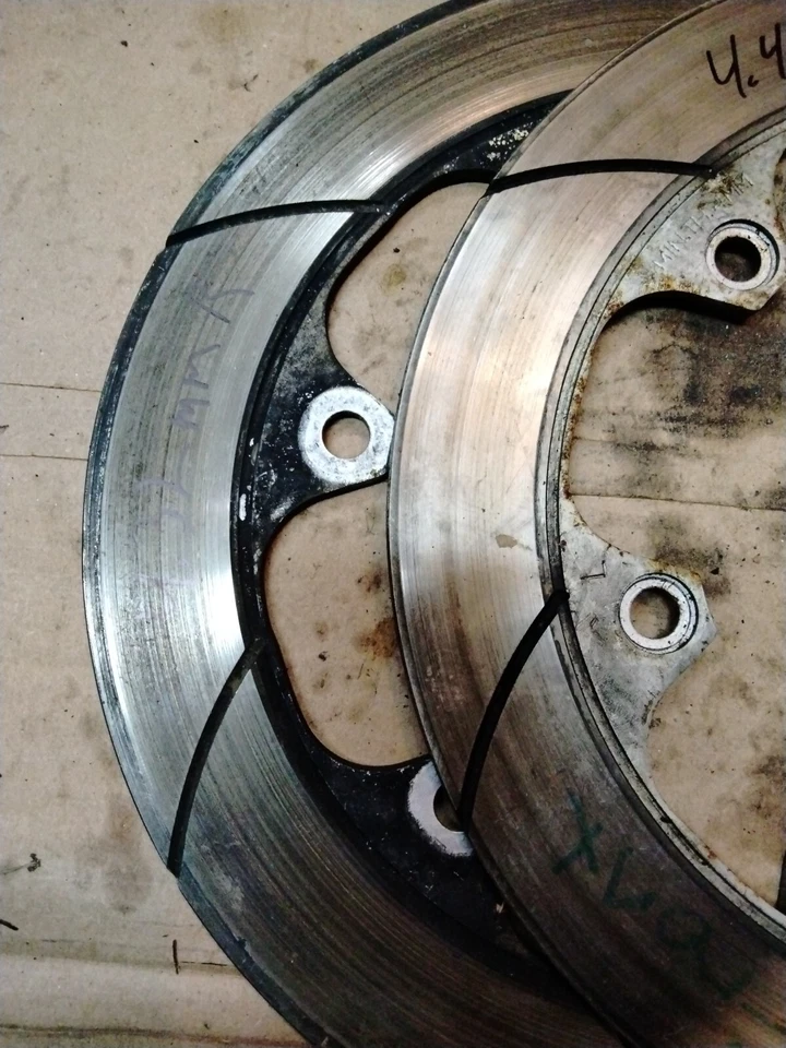 Juego de pares de discos de freno delantero honda v65 sabre disco rotor VF700 VF1000 VF1100 CB700sc Foto 2 de 4