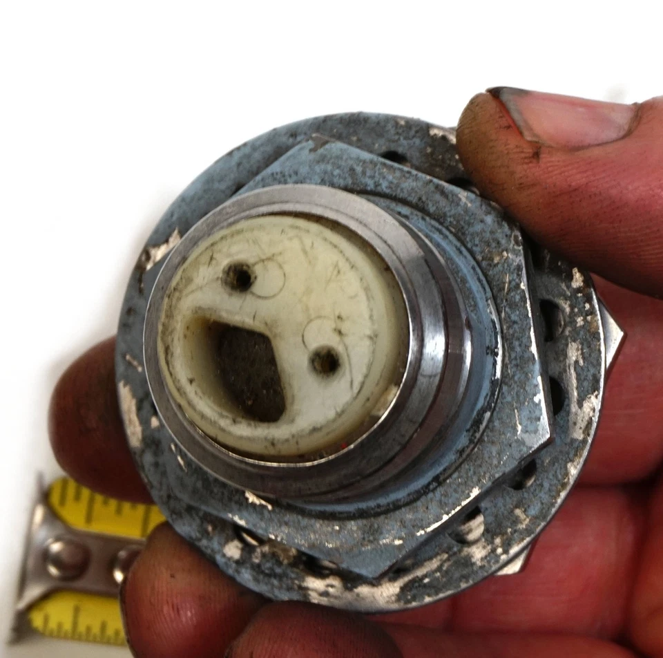 Conector de receptáculo eléctrico Parker-Hannifin 075-001-001 2 extremos de acoplamiento Foto 2 de 4