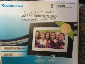 Panimage 9inch digital picture frame Black (model no. pi9001dw) (843967090918)