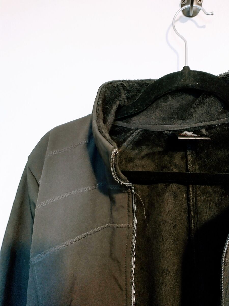 Zeroxposur black winter jacket with zippered pockets and Zeroxposur black winter jacket with zippered pockets and