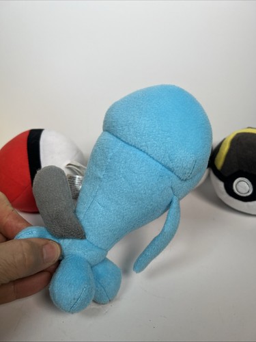 Pokemon plush lot Wobuffet Pikachu pokeballs - Picture 7 of 14