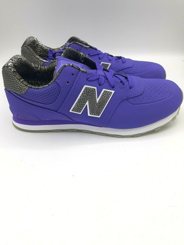 NEW BALANCE 574 PURPLE RUNNING SHOES w 
