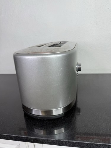 KitchenAid KMT4116CU 4-Slice Long Slot Toaster with High-Lift Lever In SIlver - Picture 3 of 14