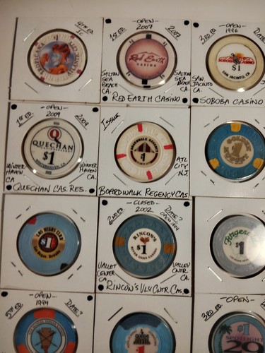 Lot 20 Casino Gaming Tokens Mix Of Metal & Plastic Mostly Las Vegas Some Rare - Picture 4 of 8