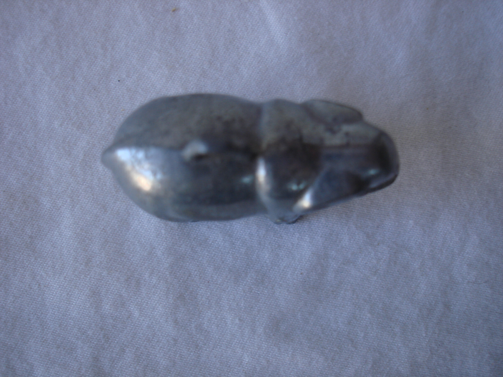 Small Silver-tone Solid Metal Elephant Pendant Ch… - image 9