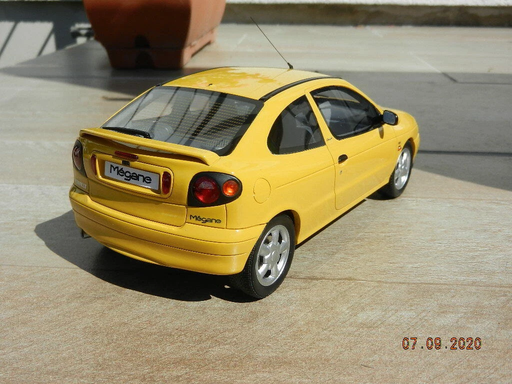 Mégane 2 rs phase 1 5 portes - Voitures