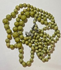 Vintage Exquis Gradué Verre Vert Perles 3T Noué Collier DE7