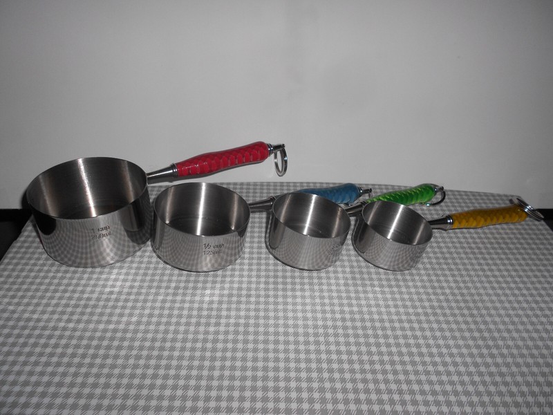 Honeycomb Acrylic Hand Turned Measuring Cups