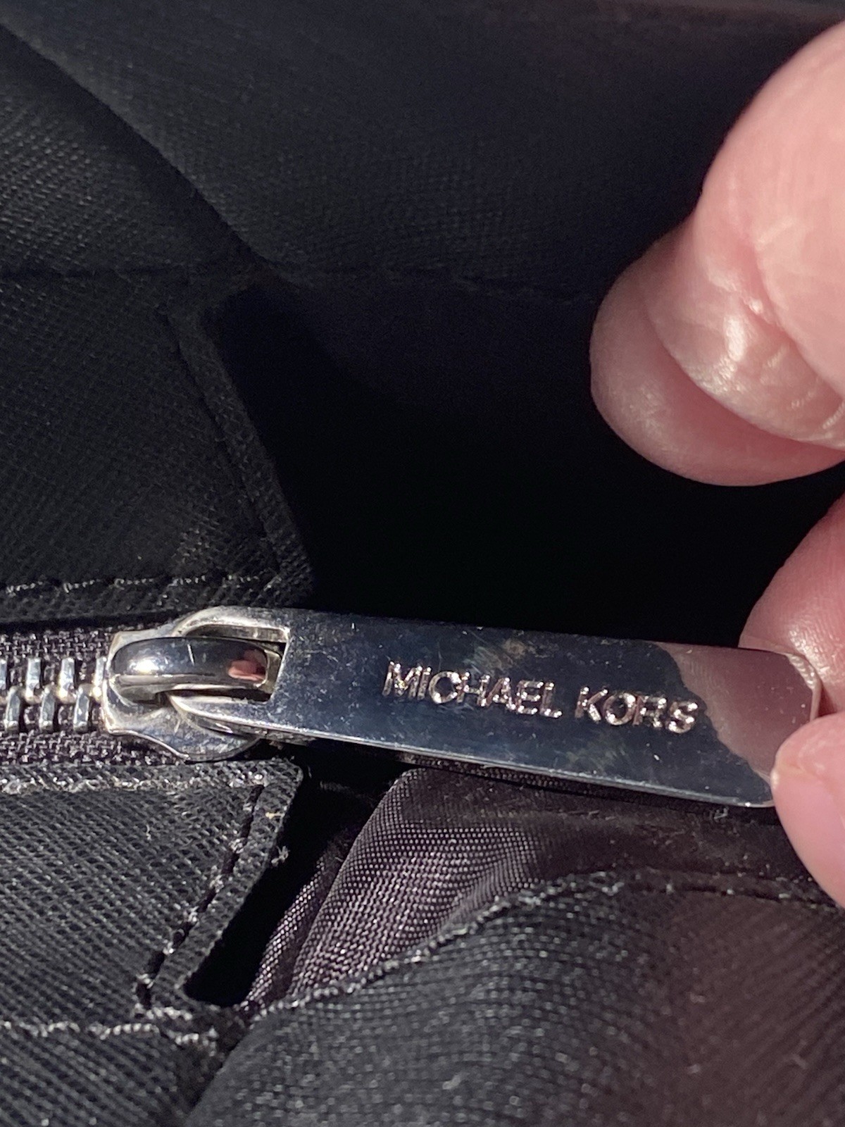 Michael Kors Jet Set Travel Large Chain Shoulder Tote Bag thumbnail 13