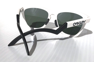 Oakley FROGSKINS HYBRID Matte White POLARIZED Galaxy Jade Lens