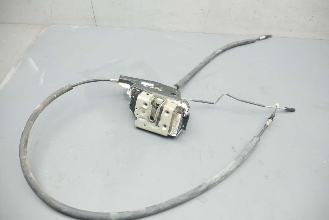 Maserati Ghibli 2014-2022 Front Right Door lock actuator