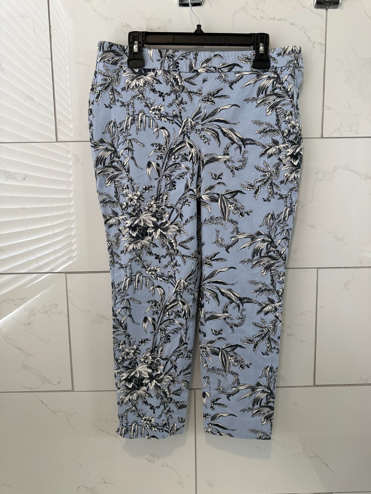 Talbots Women’s Ankle Pants Blue Floral Print Stretch Cotton Rayon Blend