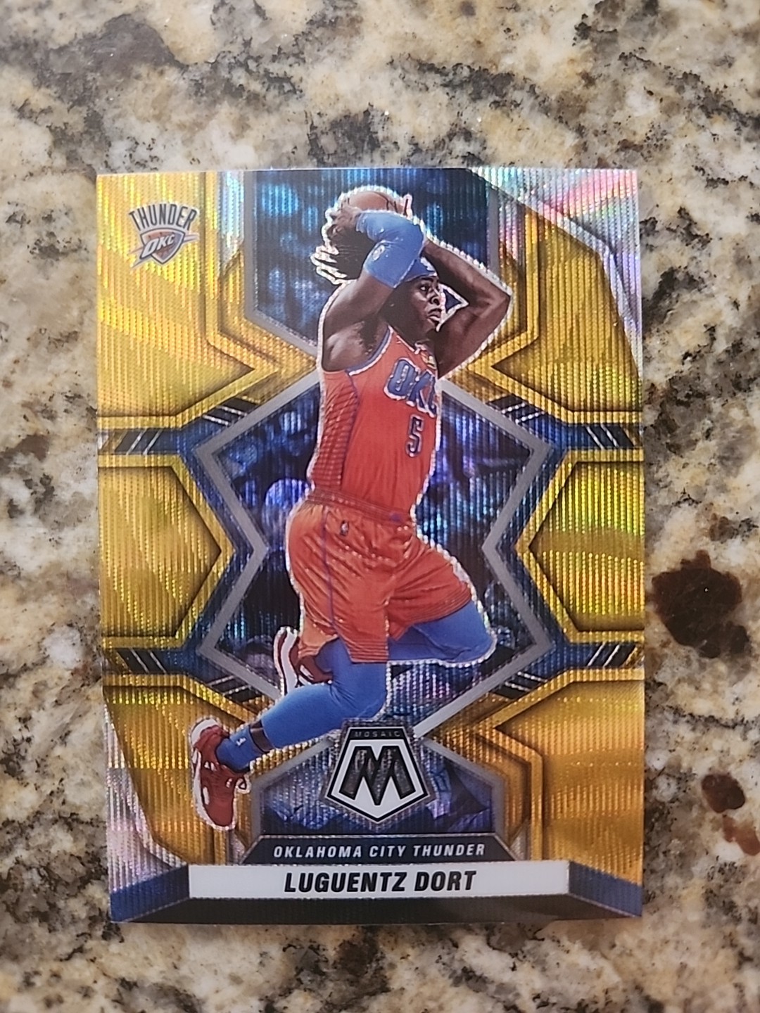 2021-22 Mosaic Gold Wave Panini Prizm Asia SP Okc Thunder Luguentz Dort 