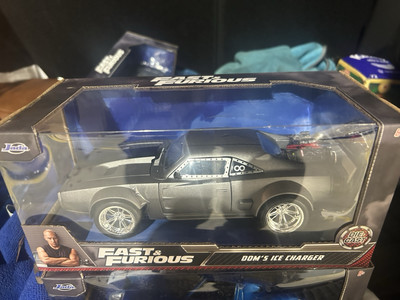 *UNOPENED* Jada Fast and Furious 8 Doms Ice Charger F8 1:24 Scale 98291