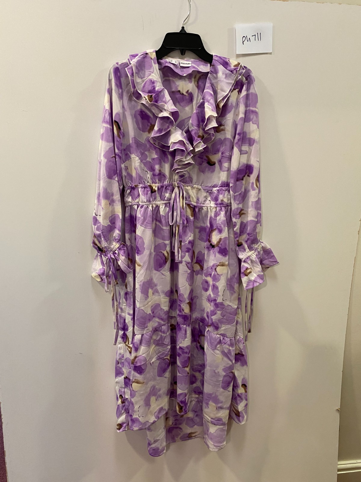 Bon Prix Malva Floral Detalle de Volante Hi - Bajo Vestido GB 12 (ph711)