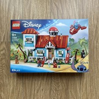 LEGO Disney: Lilo and Stitch Beach House (43268)  Sealed Brand new