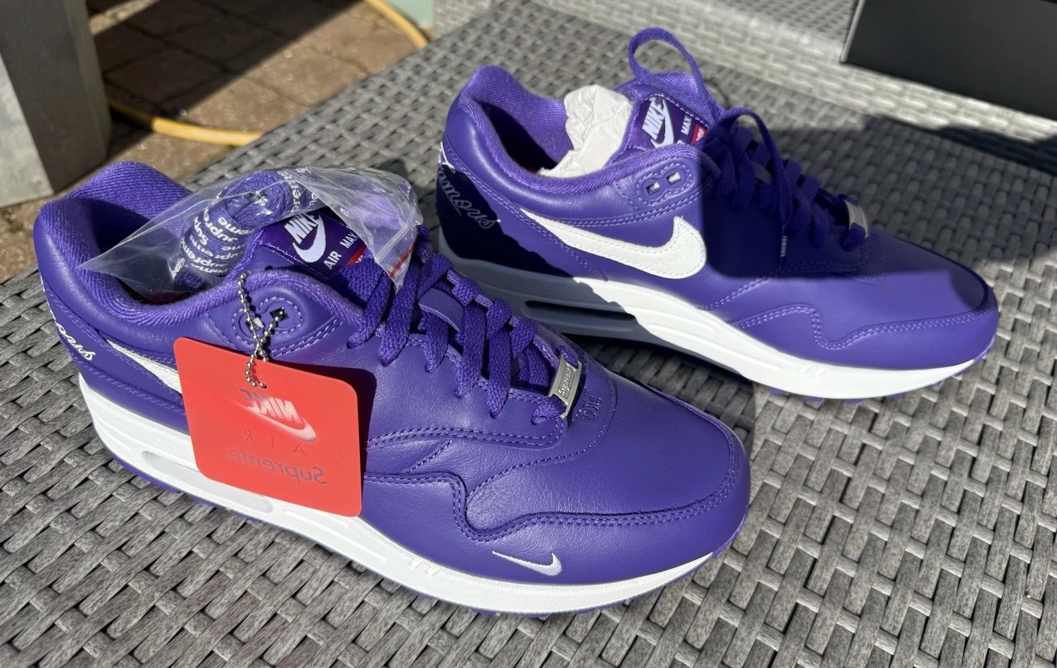Baskets baskets Nike Supreme Air Max 1 87 SP NEUVES DANS LEUR BOÎTE UK 8,5 US 9,5 violet rare