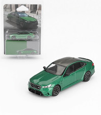 MINI GT #1086 - GREEN METALLIC - BMW M5 (G90) - MIJO USA EXCLUSIVE
