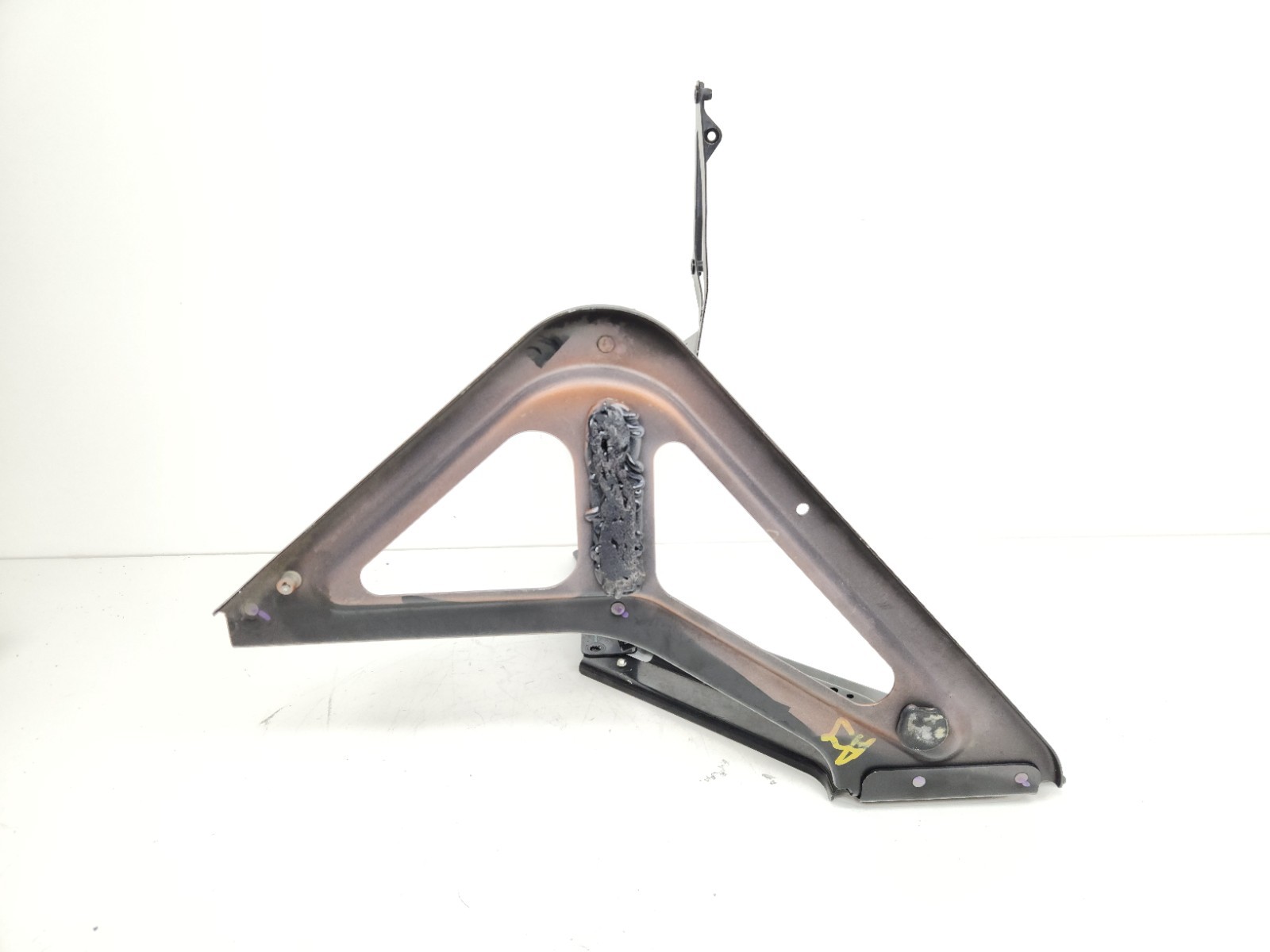 2015-2017 MCLAREN 675L REAR RIGHT SIDE QUARTER PANEL SUPPORT MOUNT BRACKET MOUNT