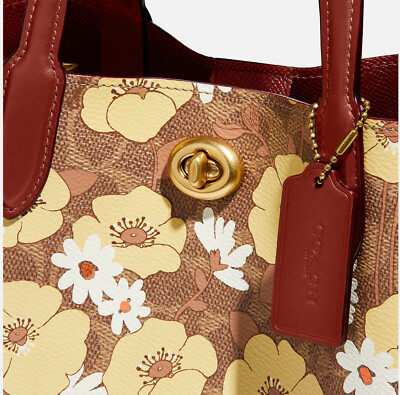 バッグ Vintage Coach Signature Hand Bag Flower COACH Signature Swing pack Flower Art Pattern, Crossbody Bag