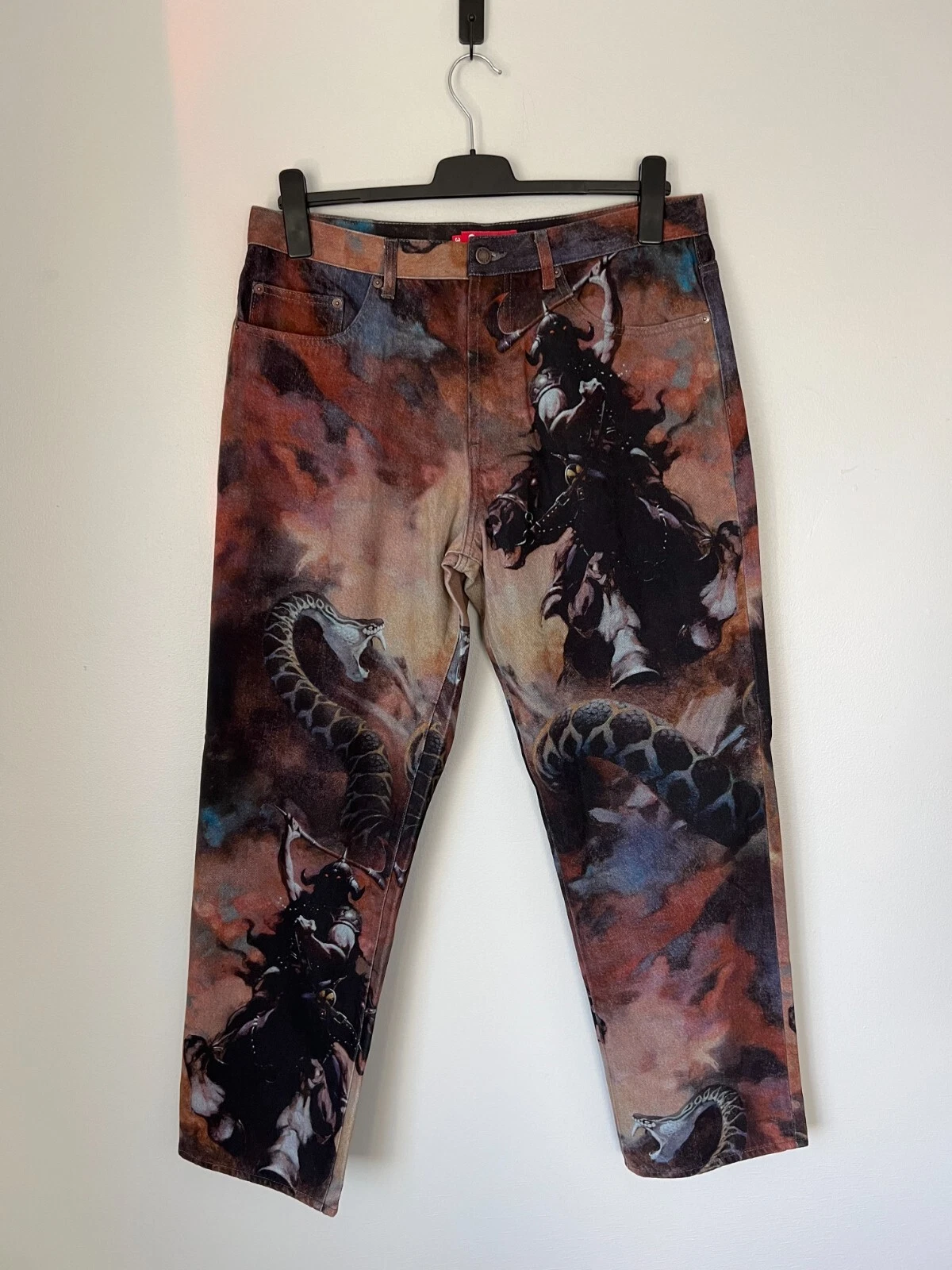 Jean ample Supreme Frank Frazetta   Taille 34   NEUF