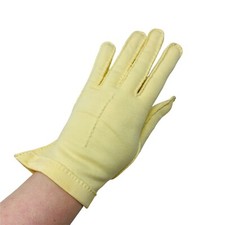 Vintage 1950s Light Yellow Wrist Length Gloves Dawnelle 7