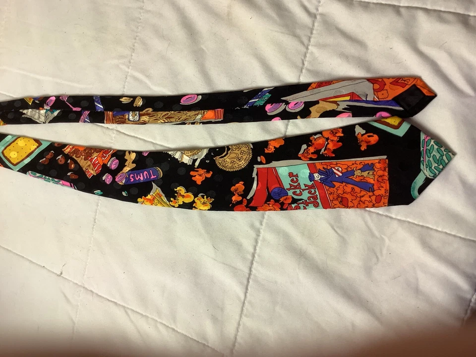 Corbata Nicole Miller 1990 Cracker Jacks Tums Sugar Babies Snacks DE COLECCIÓN Foto 3 de 4