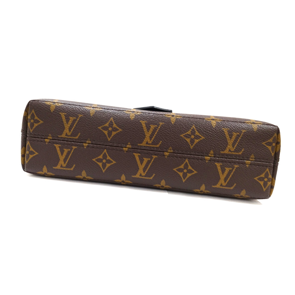 AUTH LOUIS VUITTON MAGNETIC MESSENGER BAG MONOGRAM MACASSAR M45557 