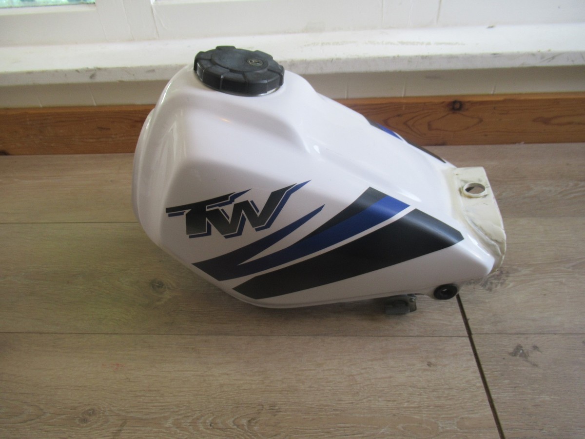 TW 200 YAMAHA 2001 TW 200 2001 GAS TANK CLEAN INSIDE DOES NOT LEAK
