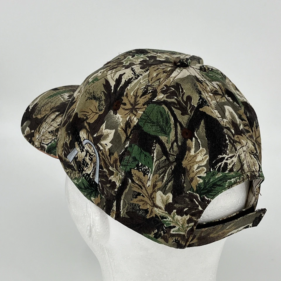 Sombrero para equipo industrial Toyota - Carretillas elevadoras St Louis StrapBack gorra camuflada usada en excelente estado Foto 3 de 4