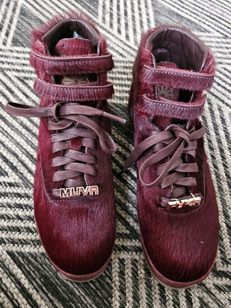 Taglia 8 Reebok Amber Rose x Freestyle Muva Pony Hair nuovo