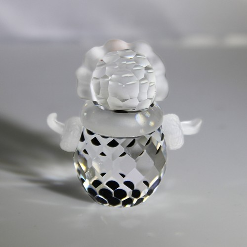 Estatuilla de mujer Swarovski Crystal Snow | Sin monedero - Imagen 3 de 4