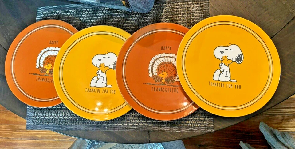 Pottery Barn Holiday SNOOPY Acción de Gracias Cacahuetes Disney Niño Cena Fiesta SET 8 Foto 2 de 4