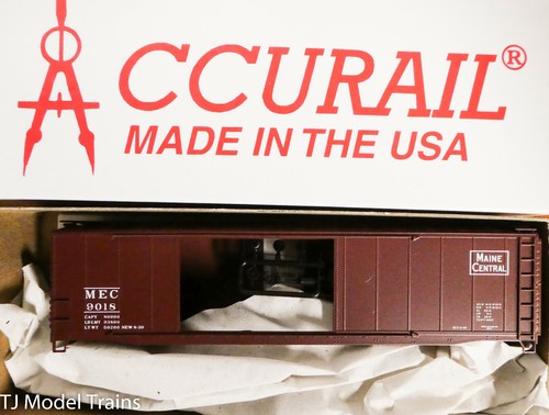 Accurail HO #5243 Maine Central (Rd #9018) 50' doble puerta acero Boxcar (Kit) | Zustand: New