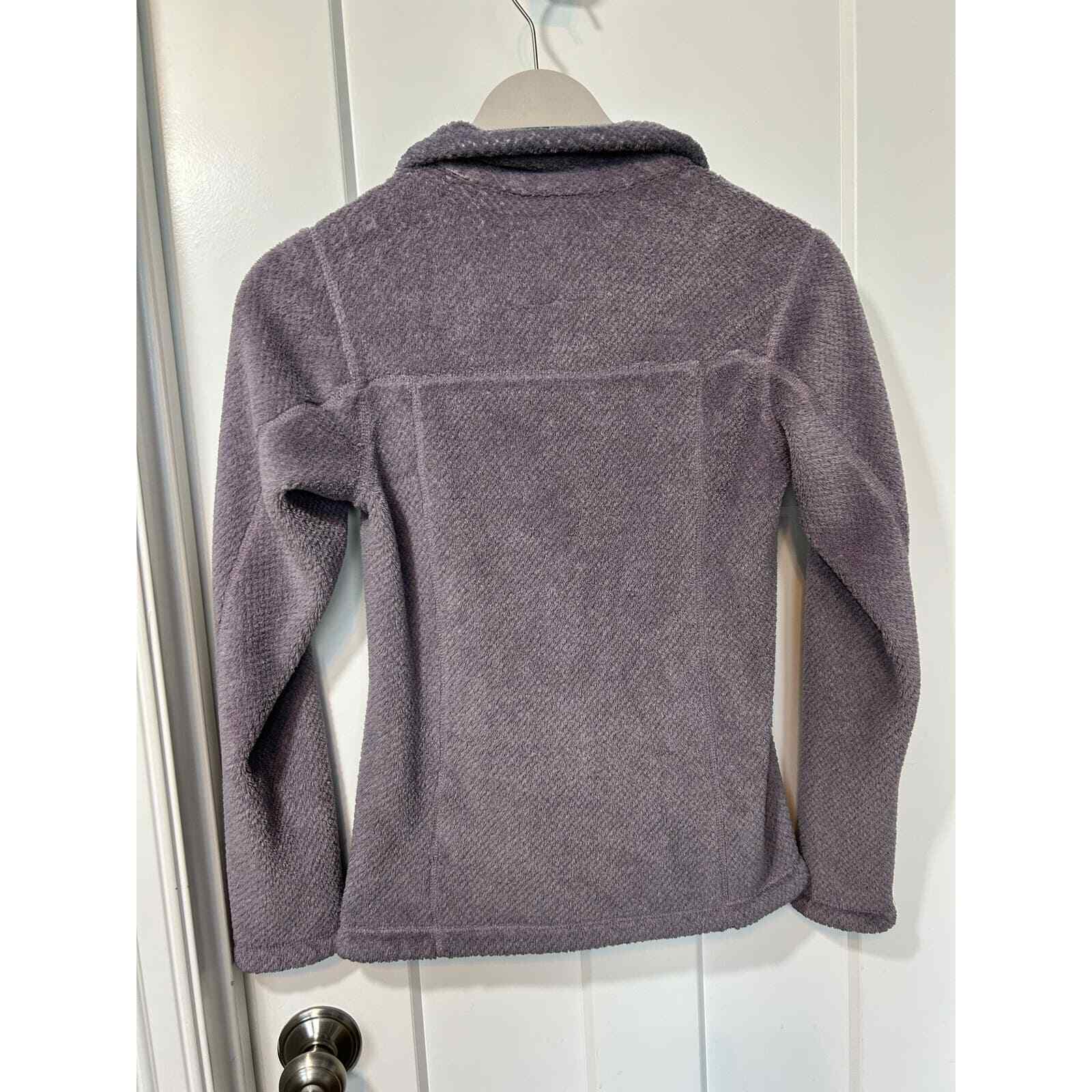 Patagonia Women's 1/4 Snap Fleece Sweatshirt Long Sleeve Pockets Purple Size XS thumbnail 6