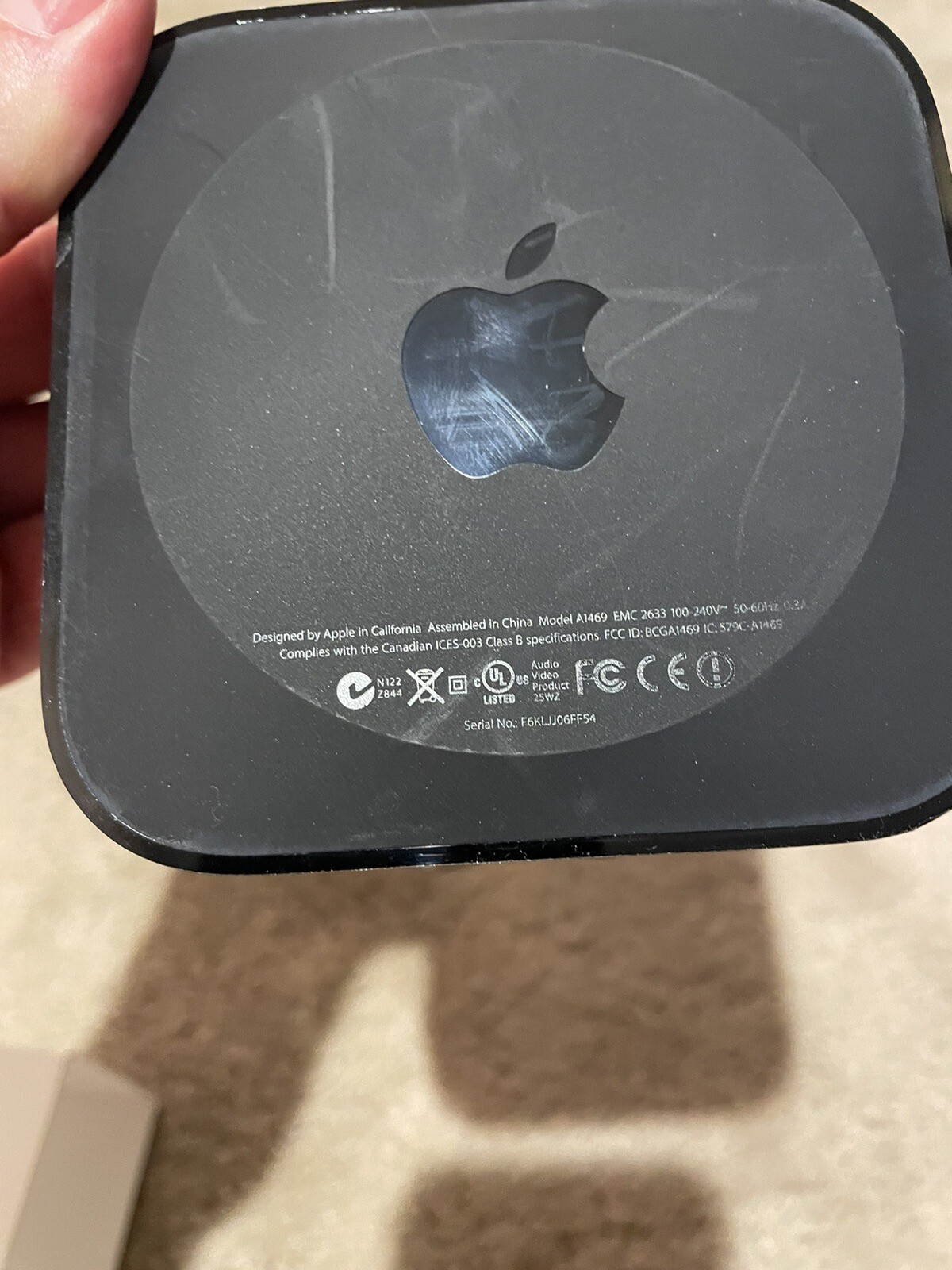 Apple TV(3rd Generation) A1469 Smart Media Streaming Player MD199LLA New