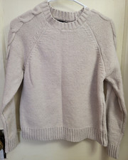 Women's Tahari Size Medium Tan Kintted Sweater