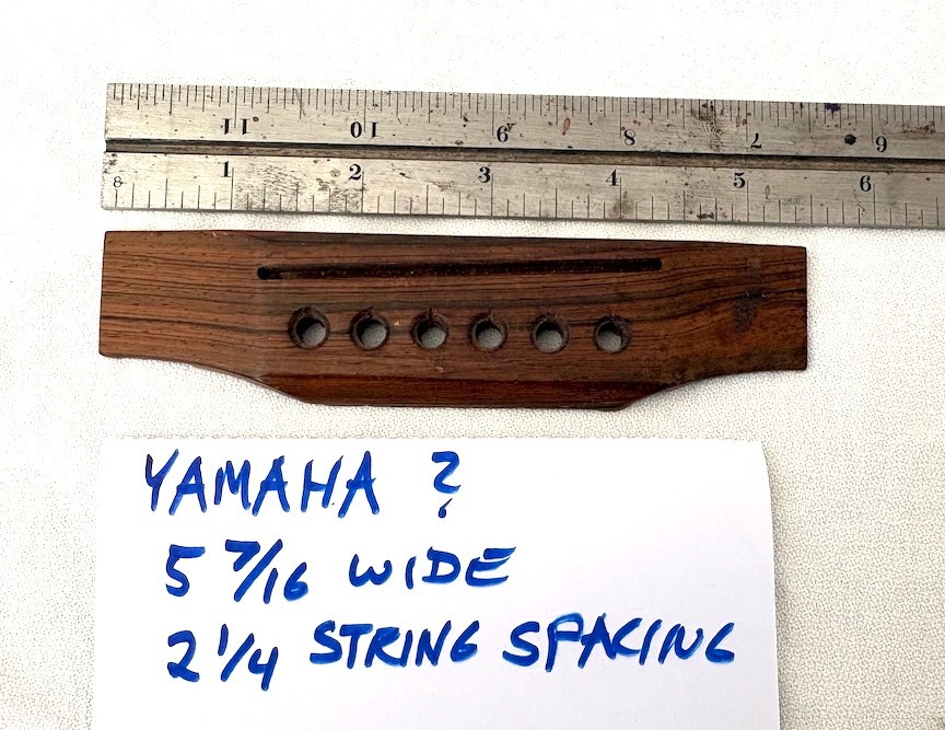 Vintage BRSWD ? Yamaha ?   acoustic guitar   bridge  short saddle. Luthier parts