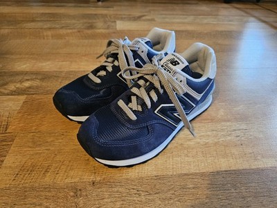 NEW BALANCE men's 7.5 D blue Classic 574 navy blue shoes