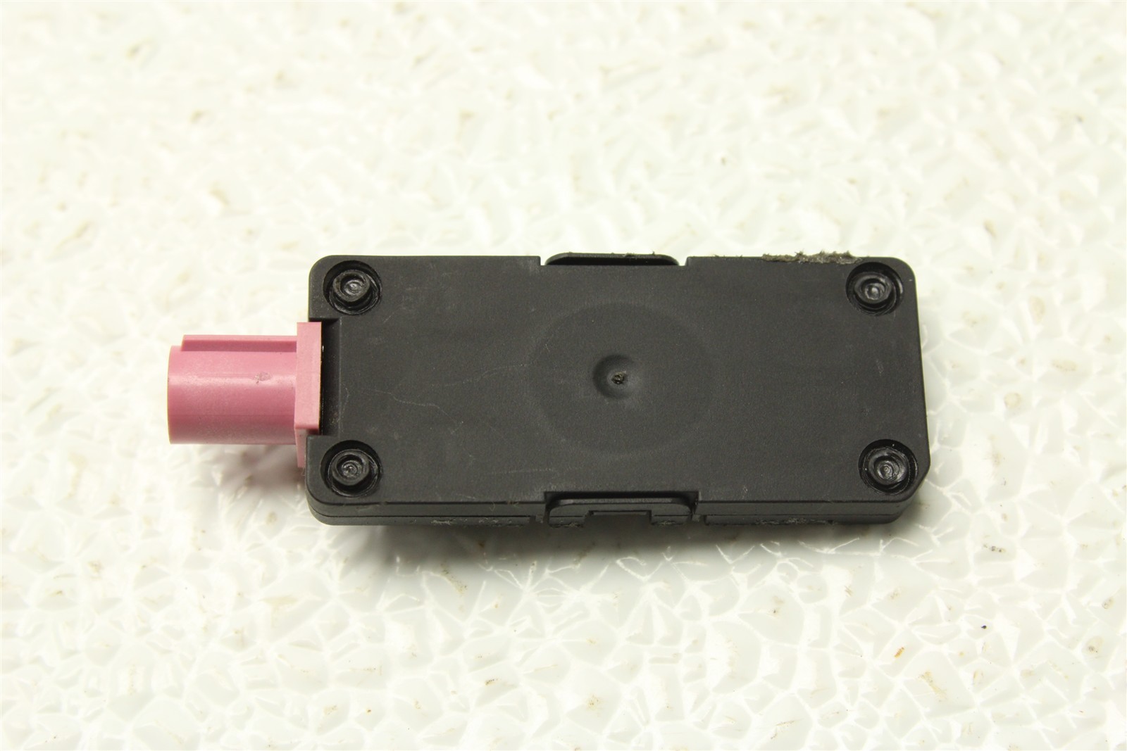 McLaren Artura 2025 Antenna P/N 16MA396CP